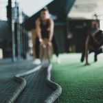Trening obwodowy – co to, jakie daje efekty, dla kogo polecany?