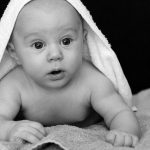 Lokówki do włosów – jak używać? Do jakich włosów? Na co uważać używając lokówki?