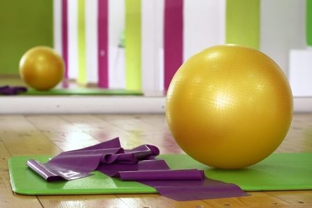 Gdzie kupić zniżkę na siłownie, fitness, baseny i inne obiekty sportowe?