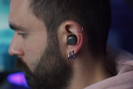 Jak dbać o świeże przekłucie, piercing twarzy? 5 wskazówek pielęgnacyjnych